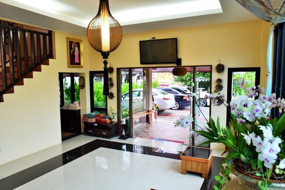 Baan Kata Maytha Karon Bagian luar foto