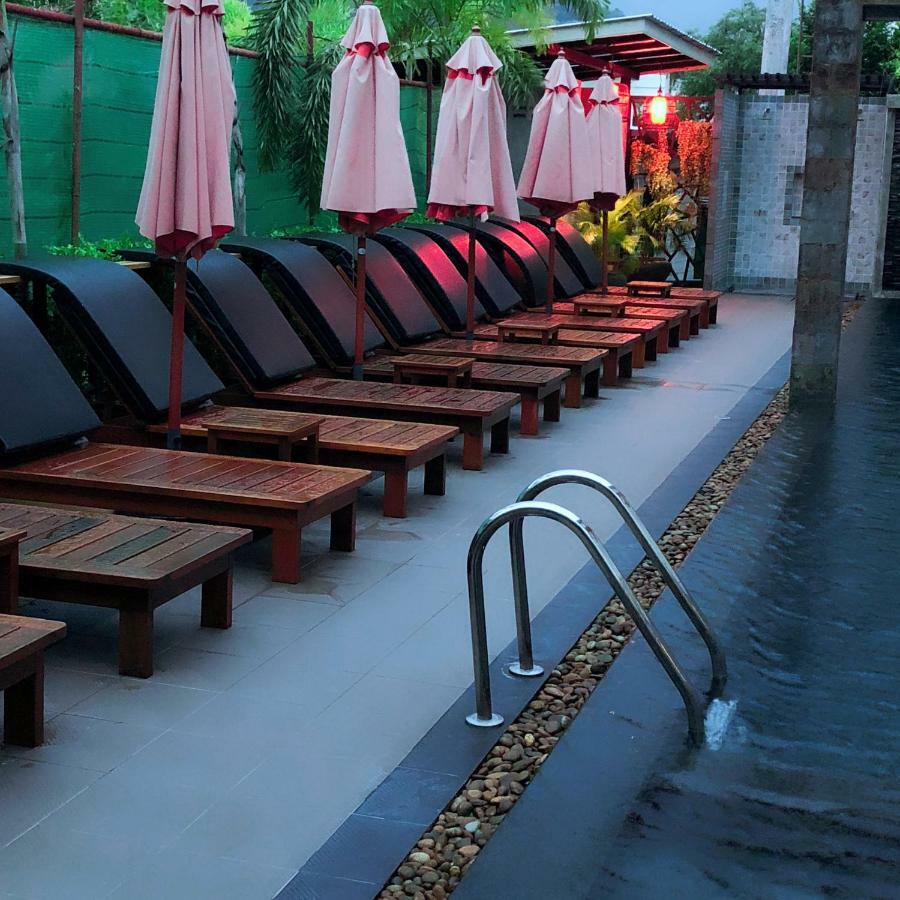Baan Kata Maytha Karon Bagian luar foto
